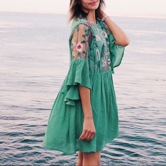 LAST1 🥰⭐️🌿Enchanted Forest Dress In Sage⭐️🌿 - Picture 2 of 8